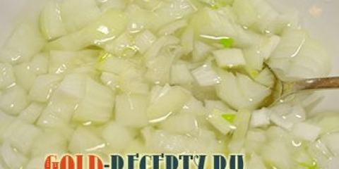 Haringa ispod krznenog namotanog recepta za novogodišnju haringu ispod krznenog kaputa u obliku ribe