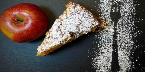 Charpeck sa jabukama na kefiru - 5 ukusnih recepata sa fotografijama