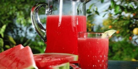 Sok od lubenice: od svježeg do nedeca