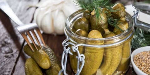 Soli korijenje sa sirćetom 9% i bez