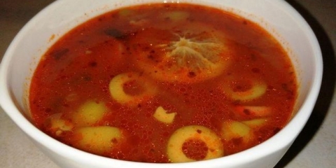 Mesni tim solyanke - klasični recepti kod kuće