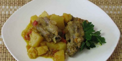 Svinjska rebra sa krompirom