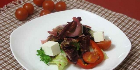 Topla salata sa patlidgatlom i repa