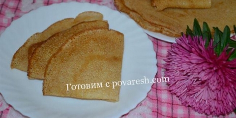 Tanke palačinke u serumu bez jaja sa rupama