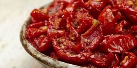 Sušilica rajčica s bosiljskim brzim receptom sa fotografijama