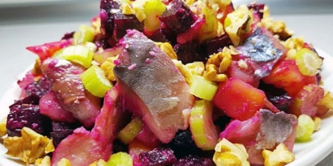 Ukusne salate sa mackerelom