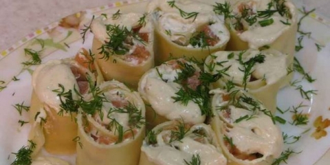 Grickanje peciva sa lososom