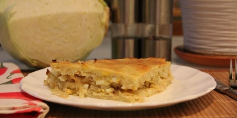 Bay torta sa kupusom u pećnici - brz i ukusan