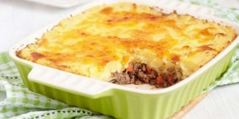 Mesna kaserola sa krompirom u rerni - recept brzo i zadovoljavajući