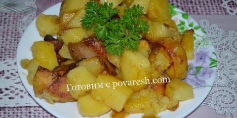 Prženi krompir sa lartom u tavi: korak po korak recept